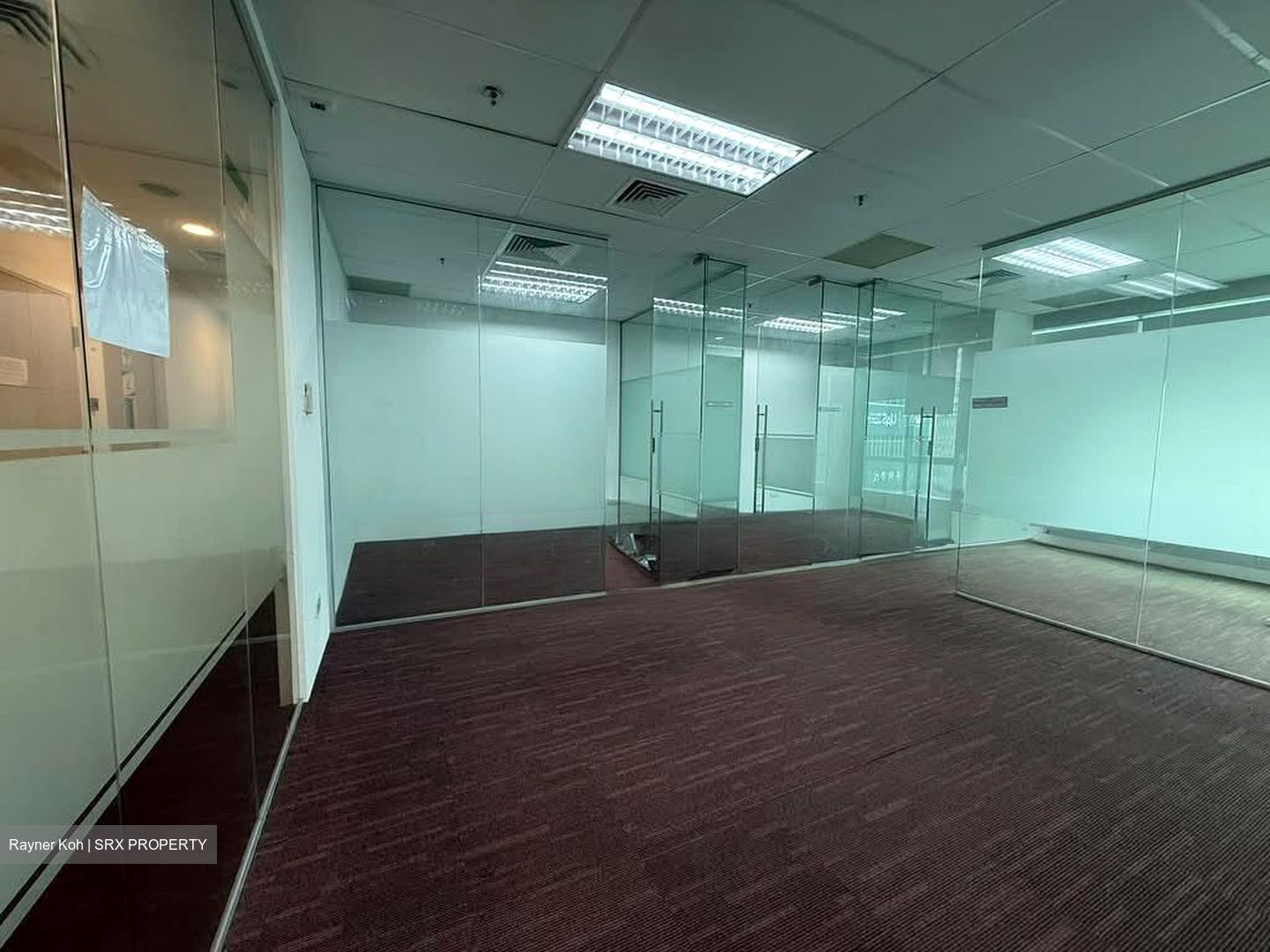 Sunshine Plaza (D7), Office #591800471